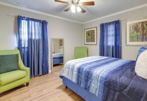 3 bedrooms - Cozy & Convenient Macon Home ~ 3 Mi to Town! (Macon)