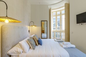 1 sovrum, värdeförvaringsskåp på rummet och strykjärn/strykbräda