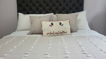 1 bedroom, desk, iron/ironing board, WiFi