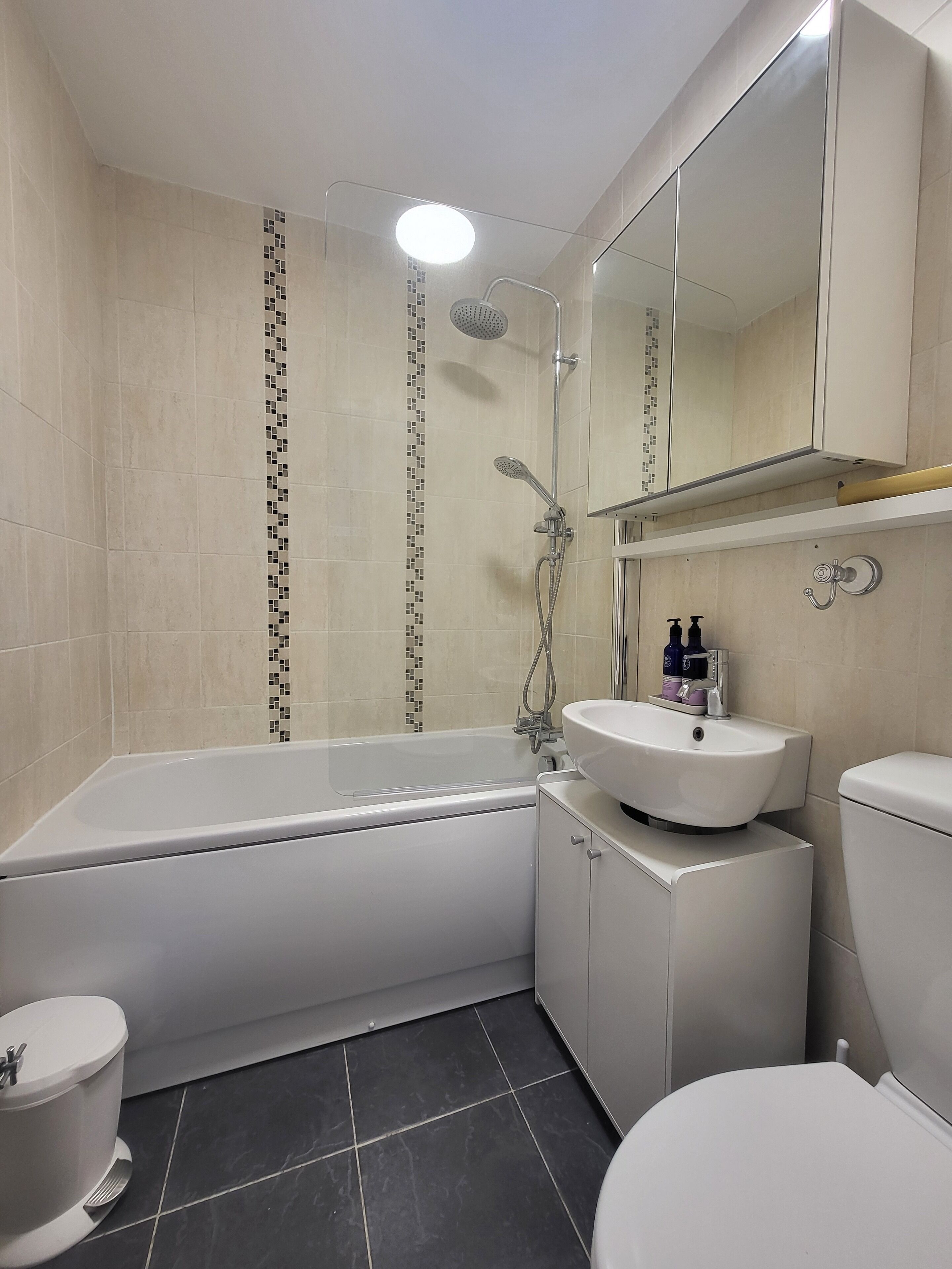 Towels, toilet paper