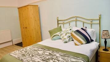 Studio | 1 bedroom, iron/ironing board, free WiFi, bed sheets