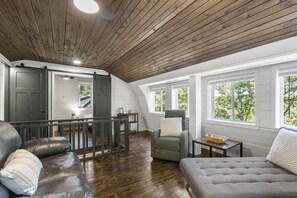 TV connectée, cheminée