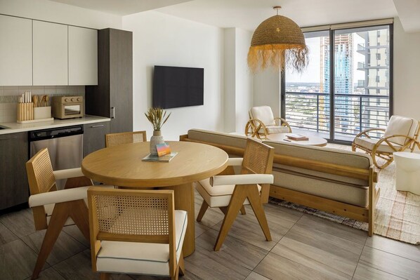 Interior - Flow Miami - 2 Bedroom Suite City View (Miami)