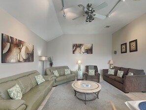 House (4 Bedrooms) | Miscellaneous - Blue Moon by Ryson Vacation Rentals (Galveston)