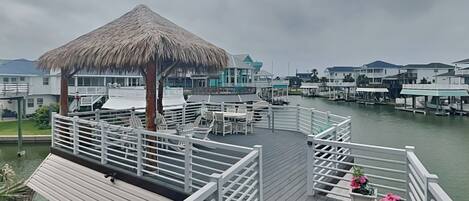 Talo (4 Bedrooms) | Ulkoalueet