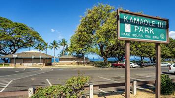 Condo (0 Bedroom) | Property amenity