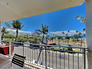 Condo (1 Bedroom) | Property amenity