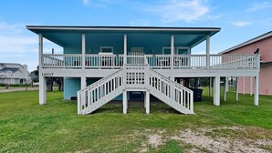 Unclassified image, 3 of 20, button - Our Shore Thing by Ryson Vacation Rentals (Galveston)
