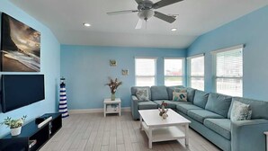 Unclassified image, 5 of 20, button - Our Shore Thing by Ryson Vacation Rentals (Galveston)
