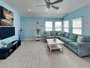 Unclassified image, 5 of 20, button - Our Shore Thing by Ryson Vacation Rentals (Galveston)