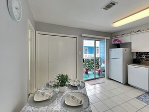 Leilighet (2 Bedrooms) | Diverse