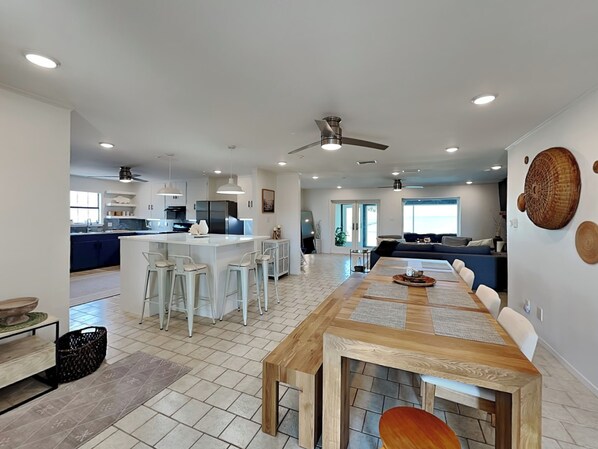 Maison (4 Bedrooms) | Divers