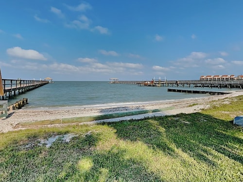 Playa Verde - Private Beach Retreat on Aransas Bay