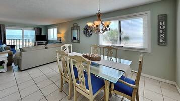 Condo (2 Bedrooms) | Lain-lain