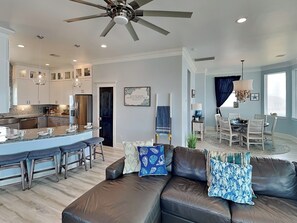 House (4 Bedrooms) | Property amenity - Sea Forever by Ryson Vacation Rentals (Freeport)