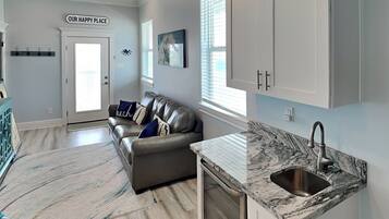 House (4 Bedrooms) | Miscellaneous