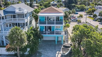 House (3 Bedrooms) | Property amenity