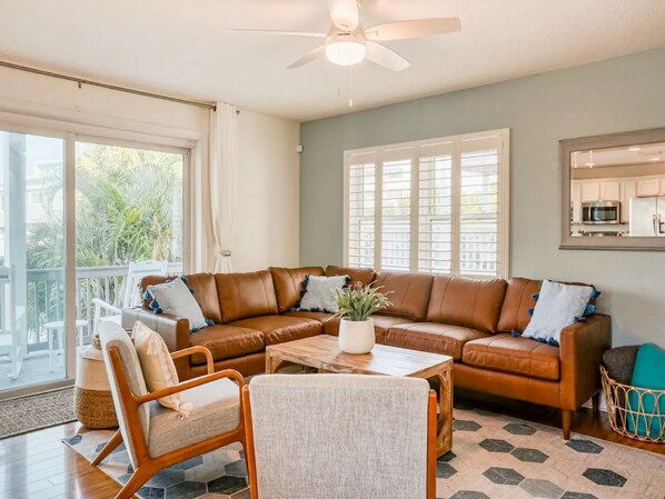 Talo (3 Bedrooms) | Sekalaista