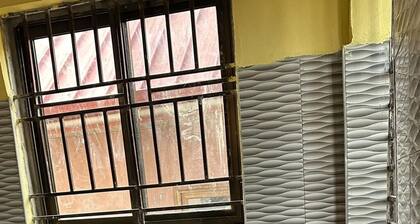 Cozy 2-bedroom apartment in fabulous Tamale with Wi-Fi,