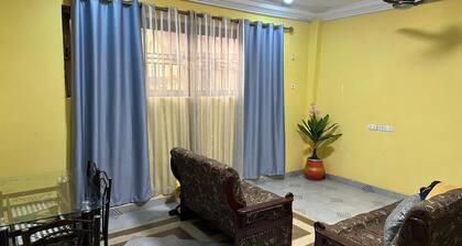 Cozy 2-bedroom apartment in fabulous Tamale with Wi-Fi,