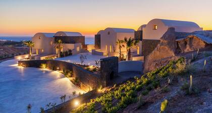 Halo Santorini- Living Experience