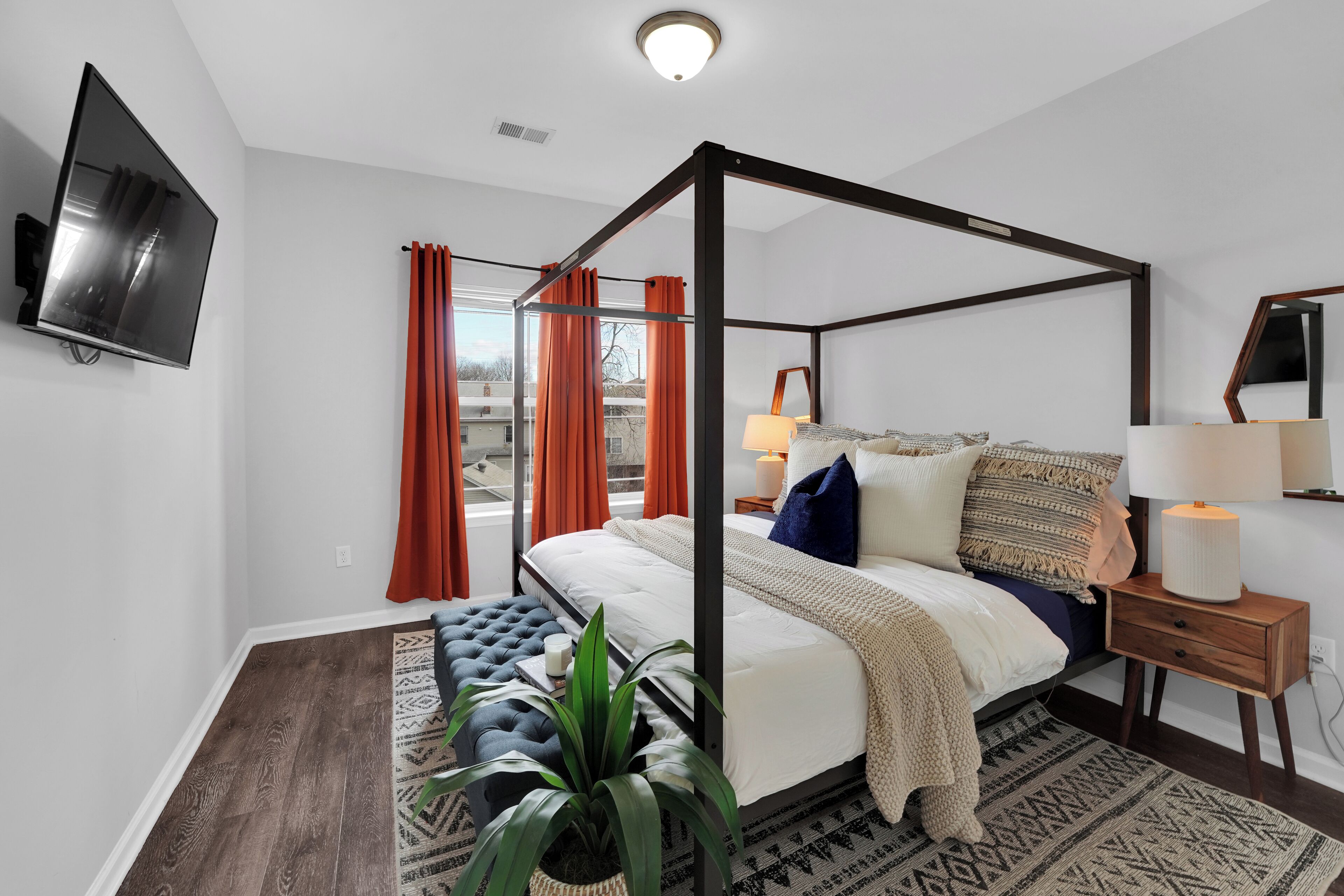 Posh living 2-bedroom apartment with AC and WiFi in delightful Elizabeth