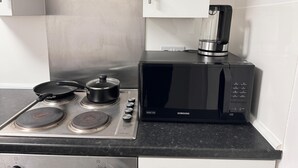 Apartment | Private kitchen - Modern Apartment in Walthamstow E17 London (London)