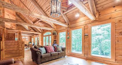 Cozy Retreat with a Hot Tub!