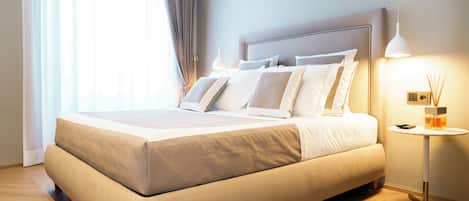 3 bedrooms, iron/ironing board, travel cot, WiFi