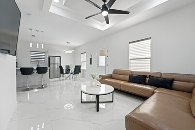 Brand NEW Cozy 3 Bedroom Apartment conveniently located in Pharr-McAllen area!