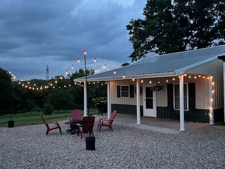Terrace/patio. Clifford's Country Cottage