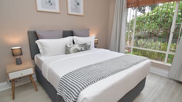 4 habitaciones, tabla de planchar con plancha, wifi y ropa de cama