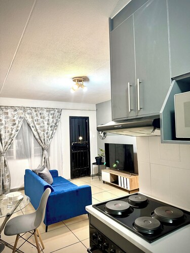 Cosy Apartment in Randburg