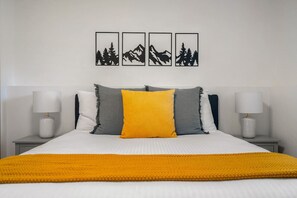 2 chambres, bureau, Wi-Fi gratuit, draps fournis