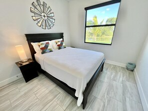 3 Schlafzimmer, Schreibtisch, Bügeleisen/Bügelbrett, kostenloses WLAN