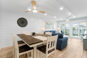 Dining - Seaside Escape - Stunning Views & Relaxing Resort Comforts (Panama City)