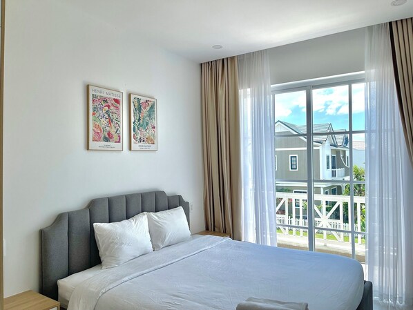 4 bedrooms, WiFi, bed sheets