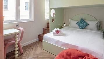 3 slaapkamers, een bureau, gratis wifi, beddengoed