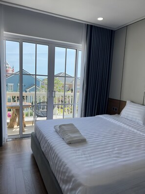 3 soverom, skrivebord, wi-fi (inkludert) og sengetøy