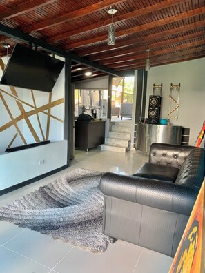 Lobby - #9 Suite Icon @ Lleras Park 301 (Medellín)