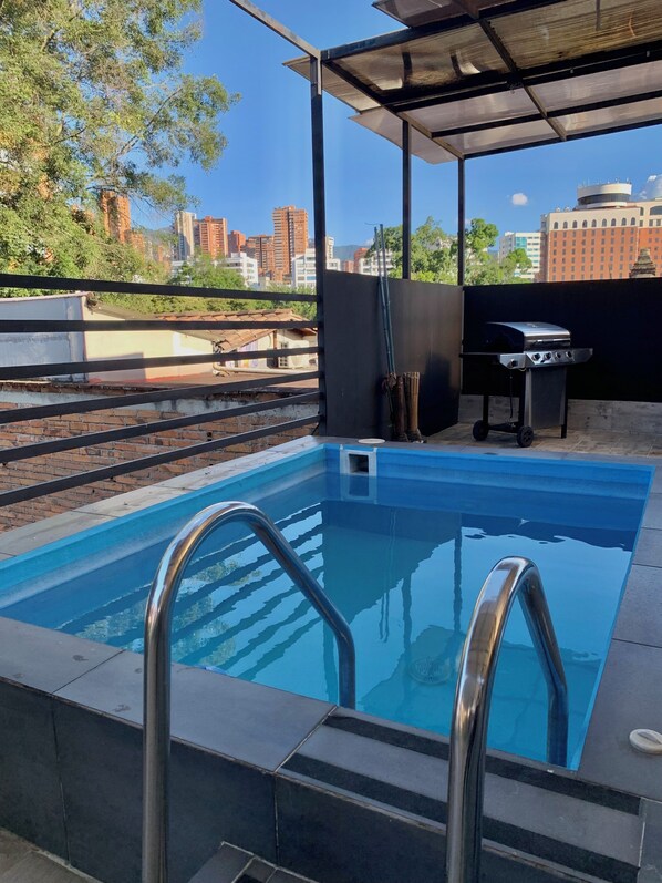 Pool - #9 Suite Icon @ Lleras Park 301 (Medellín)