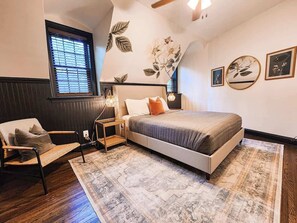 3 bedrooms, iron/ironing board