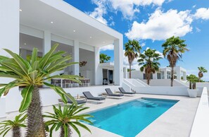 Piscine extérieure