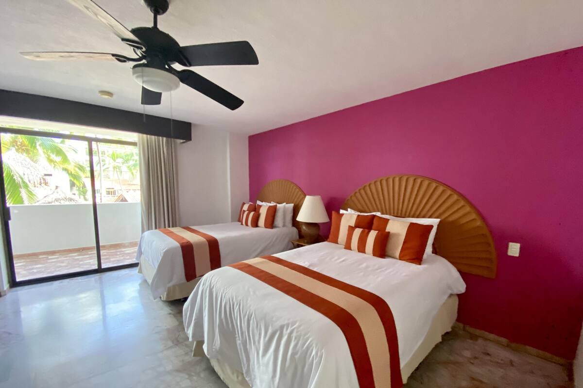 Suite, 2 Schlafzimmer, Terrasse, Meerseite (Large, Kitchen) | Zimmersafe, Verdunkelungsvorhänge, Bügeleisen/Bügelbrett