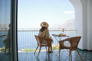 Panoramic Room, Sea View | Terrace/patio - Pezz Pezz Amalfi Coast Suites (Praiano)