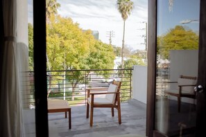 Interior - West Hollywood Gem: City Views & Balcony (West Hollywood)