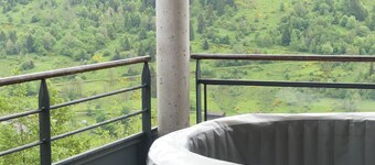 LE Massif - Appartement Tout Confort Avec vue sur la Montagne Vosgienne