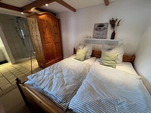 3 Schlafzimmer, WLAN, Bettwäsche