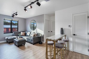 Family Apartment, 3 Bedrooms, Ensuite | Dining room - Lux Retreat By Renzzi (Miami)