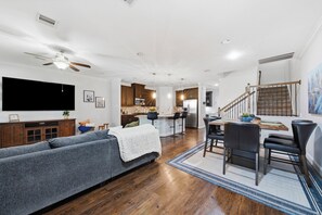 TV, offices - 3-Story Luxury: Webster's Finest (Webster)